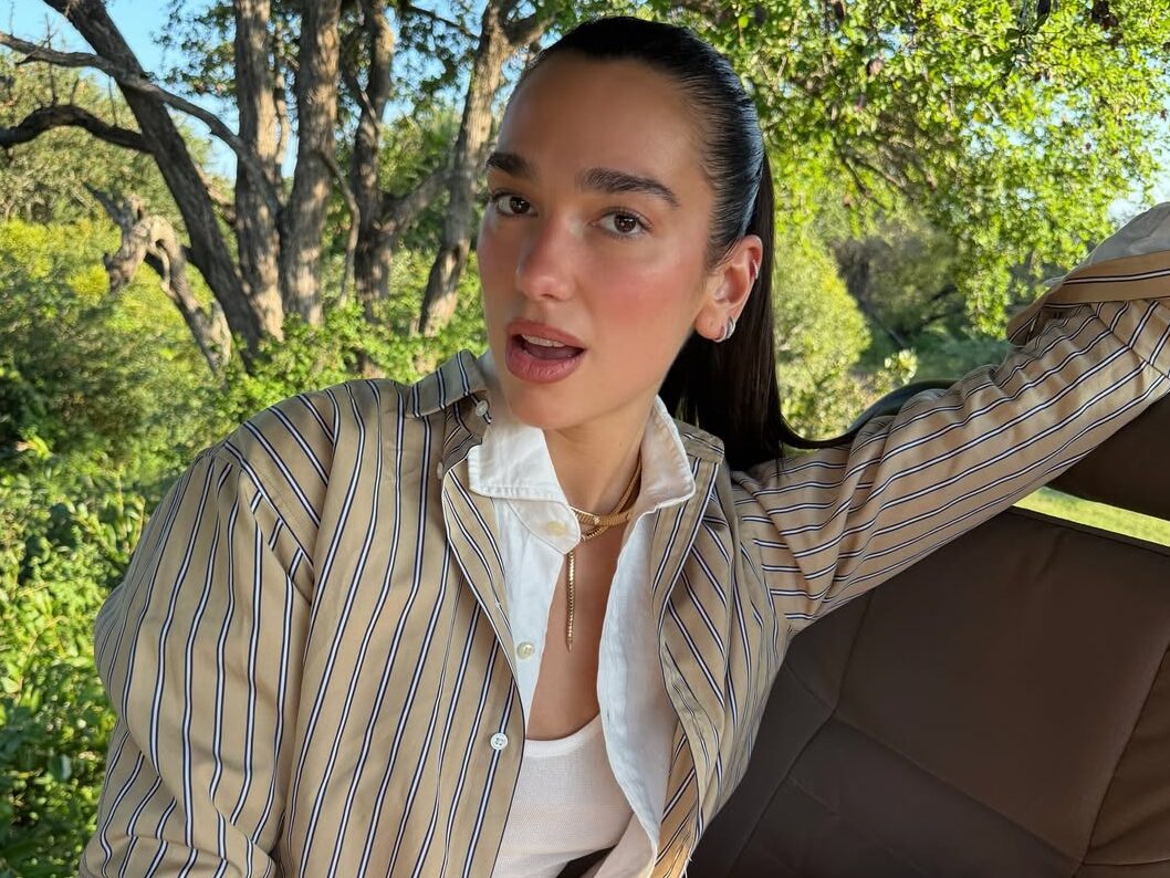 Dua Lipa: Τα πρώτα γενέθλια μετά τον γάμο και οι τρυφερές αναρτήσεις της οικογένειας
