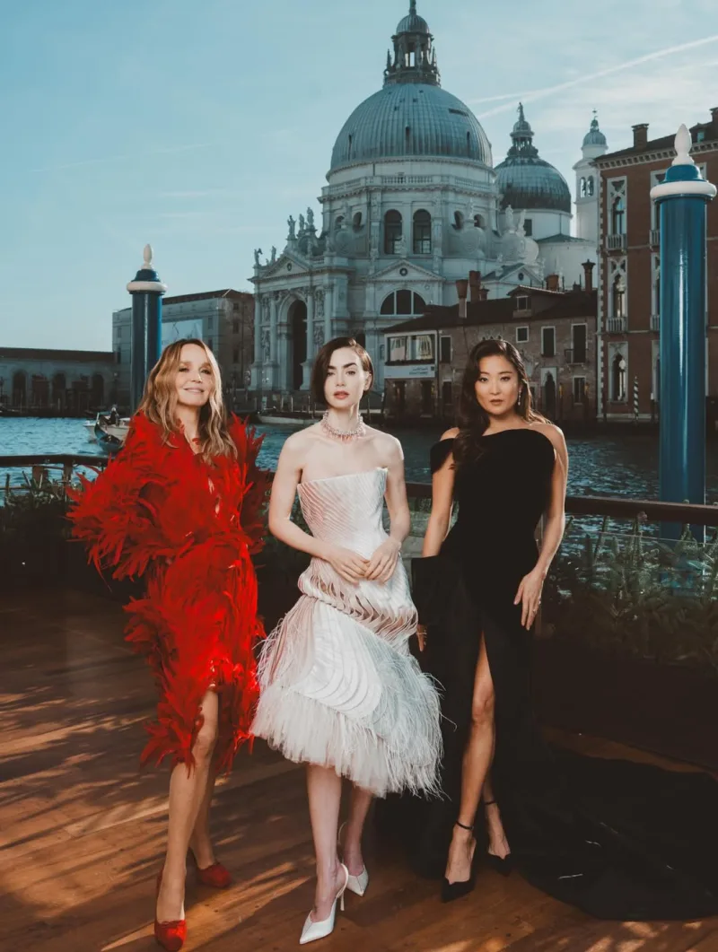 emily_in_paris