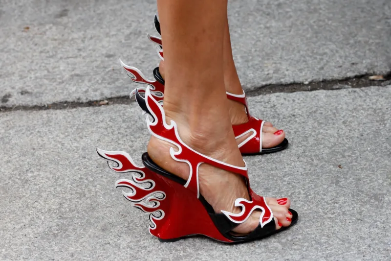 prada_takounia
