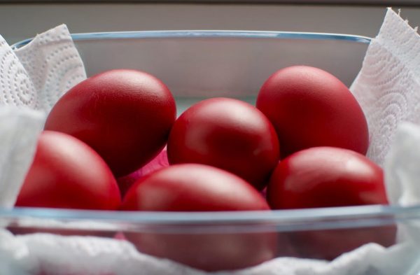 Από τσούγκρισμα στο brunch: 10 προτάσεις για τα πασχαλινά αυγά