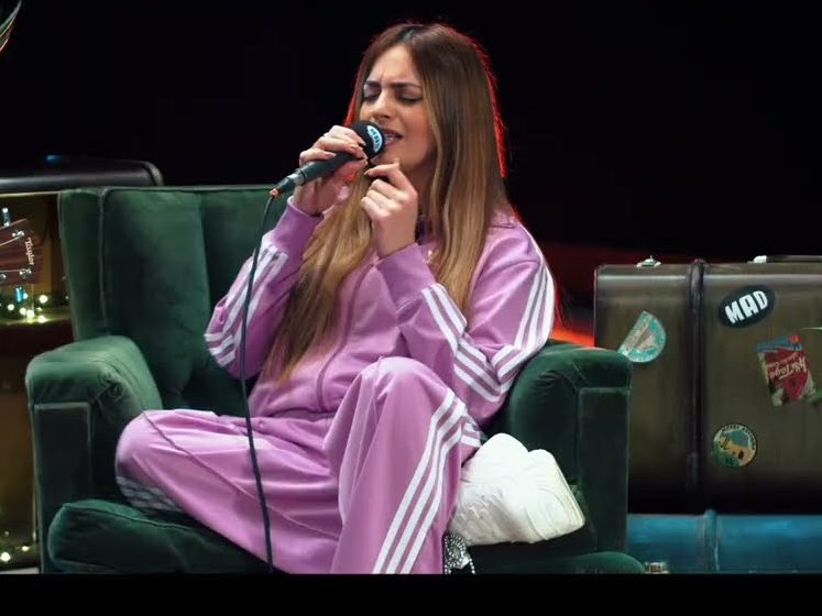 Η Daphne Lawrence στο Unplugged Stories: «Το να τραγουδώ δίπλα στην Άννα Βίσση ήταν ό,τι πιο αγχωτικό και ό,τι πιο όμορφο έχω ζήσει»