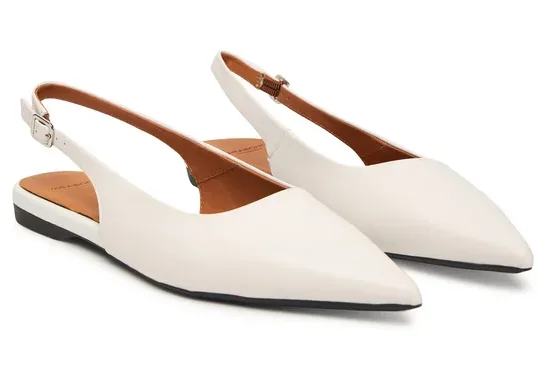 Λευκά flat παπούτσια slingback με μυτερή μύτη