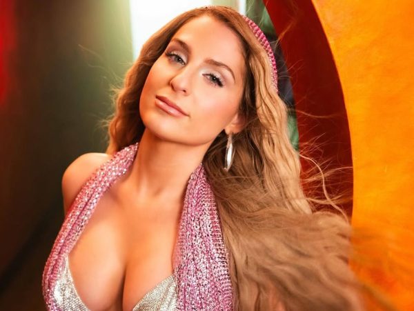 Meghan Trainor: Αυτός είναι ο λόγος που «βάζει φρένο» στην περιοδεία της