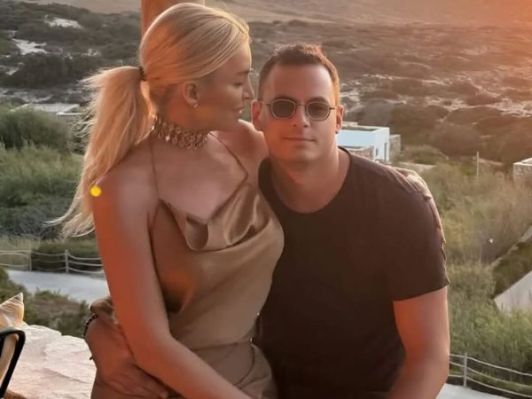 Παναγιώτης Κουτσουμπής: Η τρυφερή φωτογραφία με τη νεογέννητη κόρη του