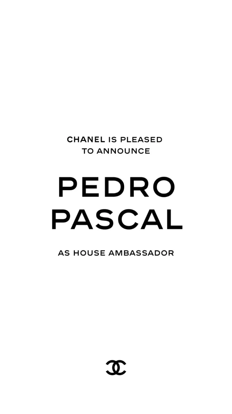 Ο Pedro Pascal ανακοινώνεται ως πρεσβευτής του οίκου Chanel, σηματοδοτώντας μια νέα εποχή στην ανδρική μόδα.