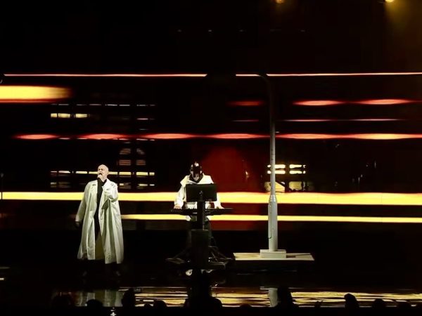 Οι Pet Shop Boys αποκαλύπτουν το οπτικό τους σύμπαν σε νέο Βιβλίο