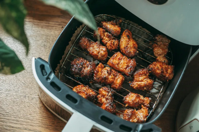 Σπιτικό φαγητό μαγειρεμένο σε air fryer για γρήγορες και οικονομικές συνταγές.