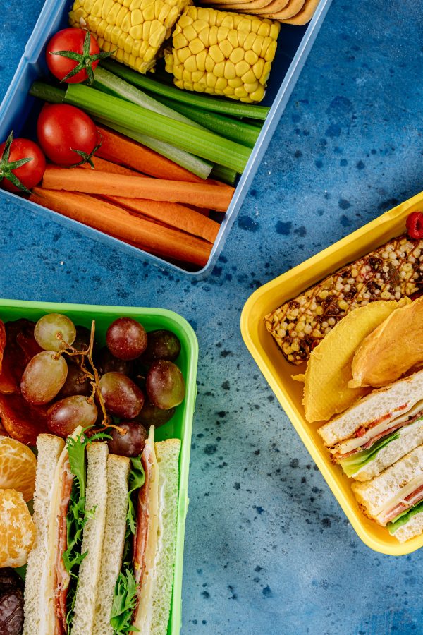 Lunchbox στο γραφείο: 3 εύκολες και οικονομικές συνταγές