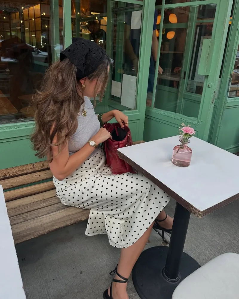 polka_dots_outfit