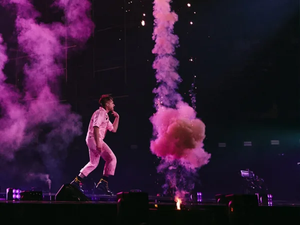 https://www.instagram.com/eurovision/