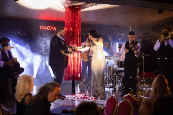 Anastasia - Spaste Ta - Backstage (4)