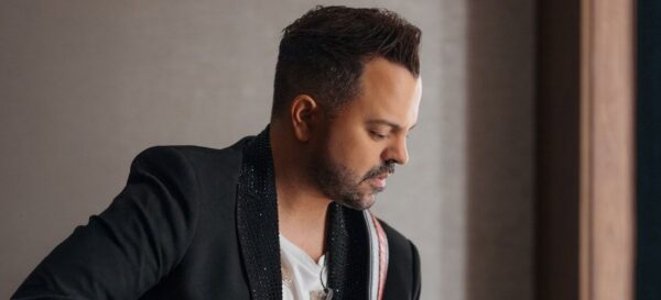 Νίκος Απέργης: Η σπουδαία κίνηση αγάπης για τα παιδιά που συγκινεί