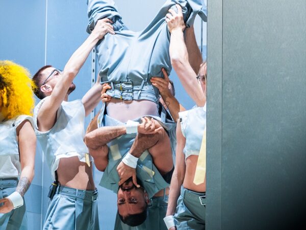 Eurovision 2026: Η εμφάνιση της Αρμενίας έφερε τα «πάνω – κάτω» στη Βιέννη