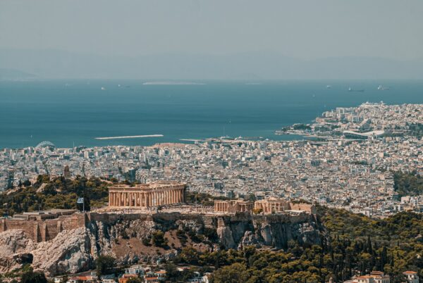 Η Αθήνα «κλέβει» τη δόξα από Ρώμη και Βαρκελώνη – Η απρόσμενη ανατροπή στα city breaks