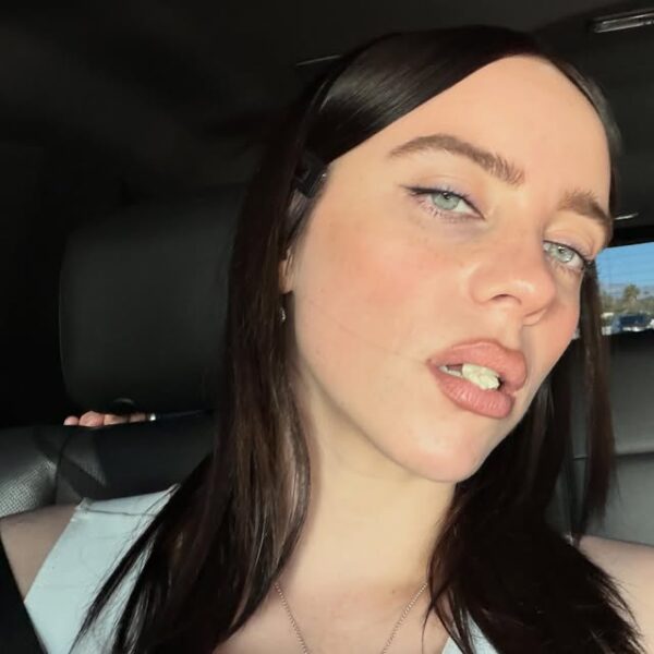 Η Billie Eilish σε φωτογραφία από τον προσωπικό της λογαριασμό στο Instagram.