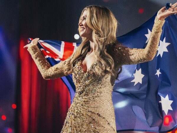 Eurovision 2026: Η Delta Goodrem «έκλεψε την παράσταση» με Celia Kritharioti