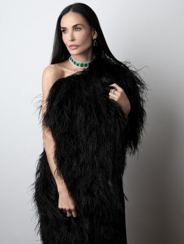 https://www.instagram.com/demimoore/