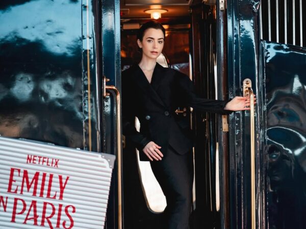 Emily in Paris 6: Η μετακόμιση στο Μονακό που φέρνει την πιο glamorous ανατροπή της σειράς