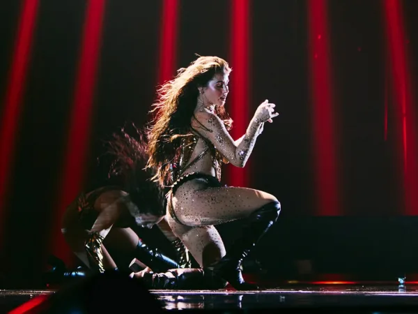 https://www.instagram.com/eurovision/