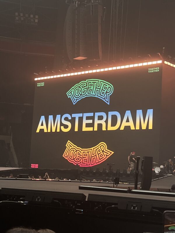 harry styles amsterdam (12)