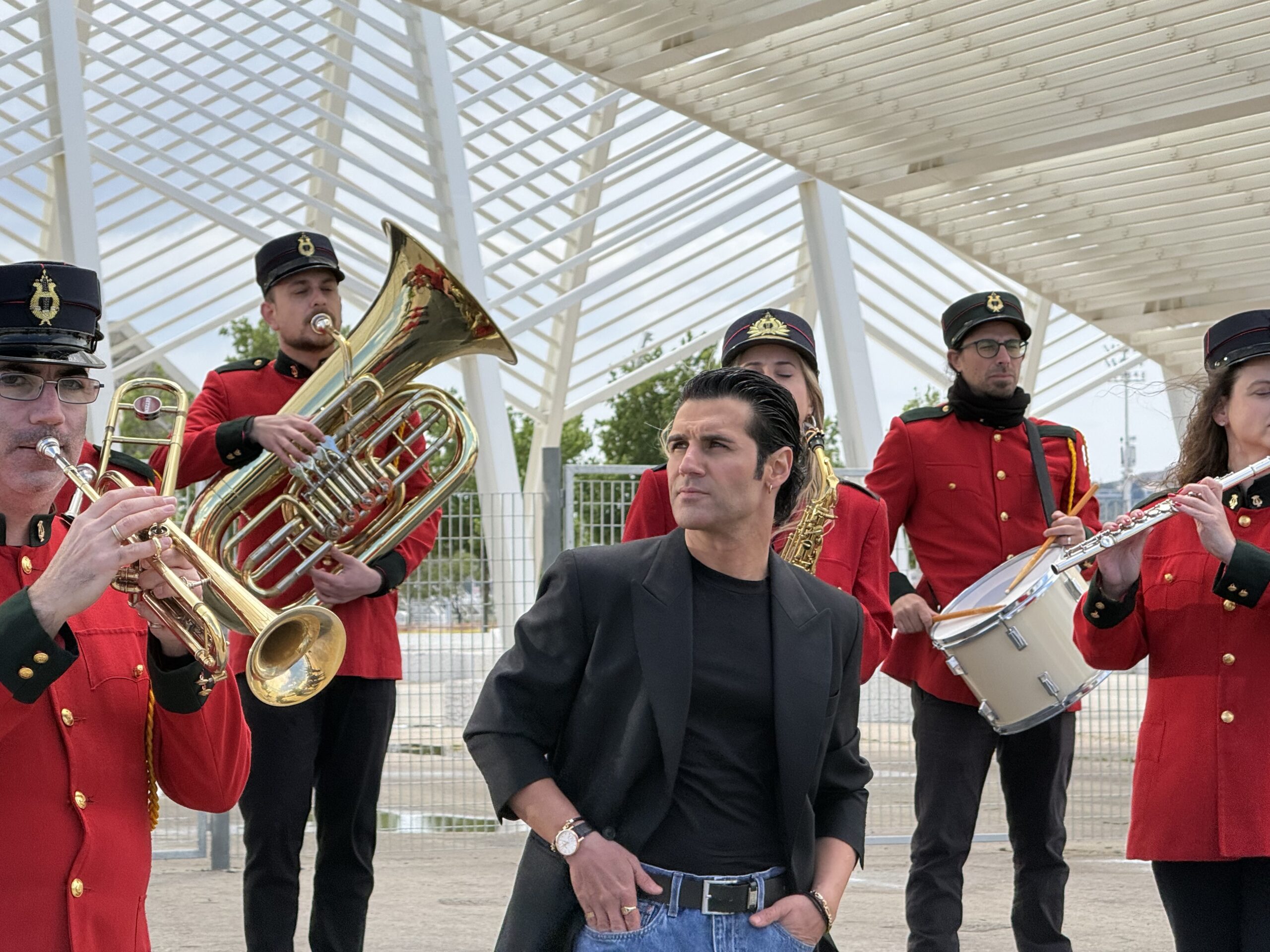 «Έτσι Έχει Μάθει»: Backstage στιγμές από το νέο του music video του Πέτρου Ιακωβίδη