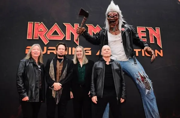 https://www.instagram.com/ironmaiden/