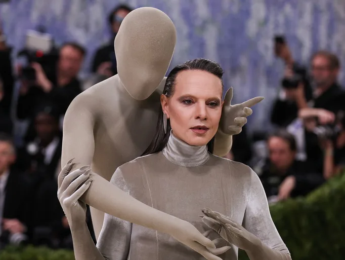 jordan_roth