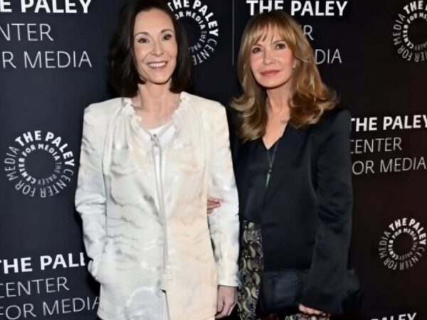 «Charlie’s Angels»: Η θρυλική επανένωση των Jaclyn Smith και Kate Jackson που συγκίνησε το Hollywood