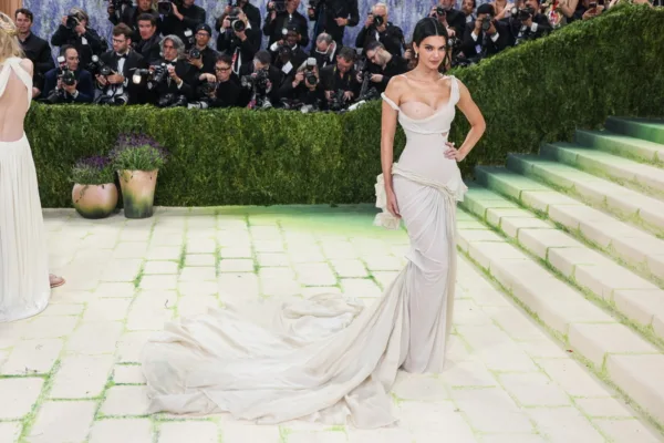 kendall_jenner_met_gala