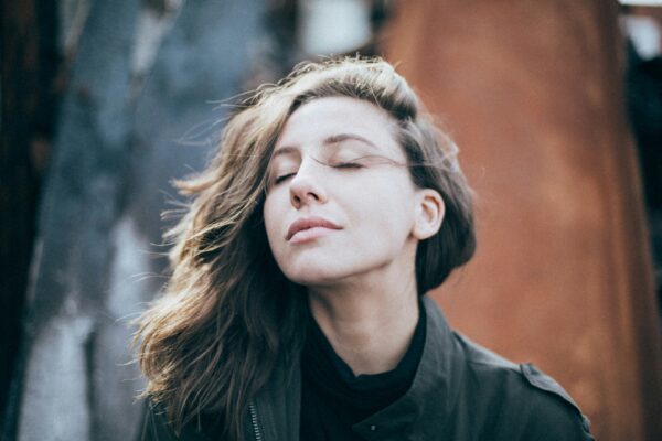 «Box breathing»: Πώς να διαχειριστείς το άγχος μέσα σε 60 δευτερόλεπτα