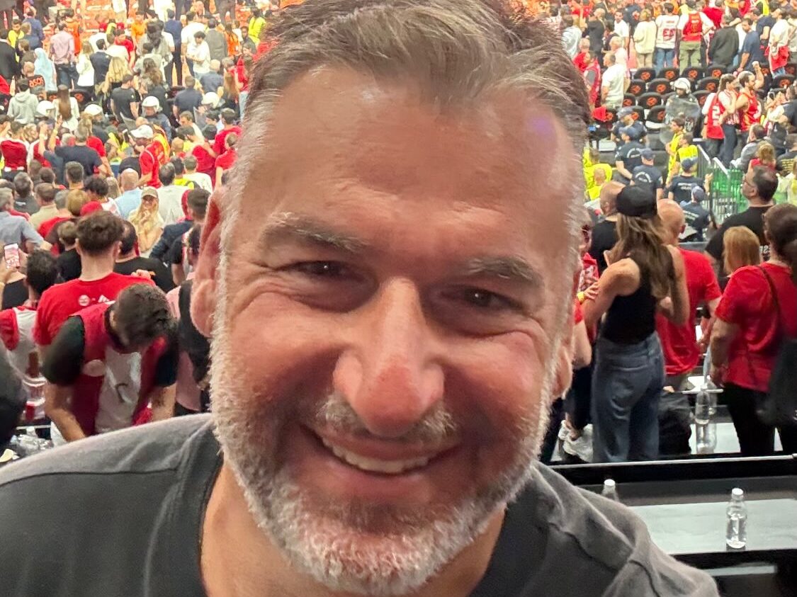 Ολυμπιακός: Ποιοι Έλληνες celebrities πανηγύρισαν το Final Four