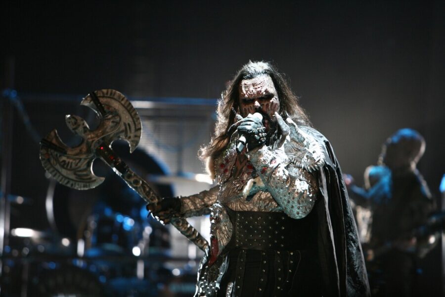 Eurovision 2026: Η εμφάνιση των Lordi στον τελικό και η στάση τους απέναντι στον Ακύλα