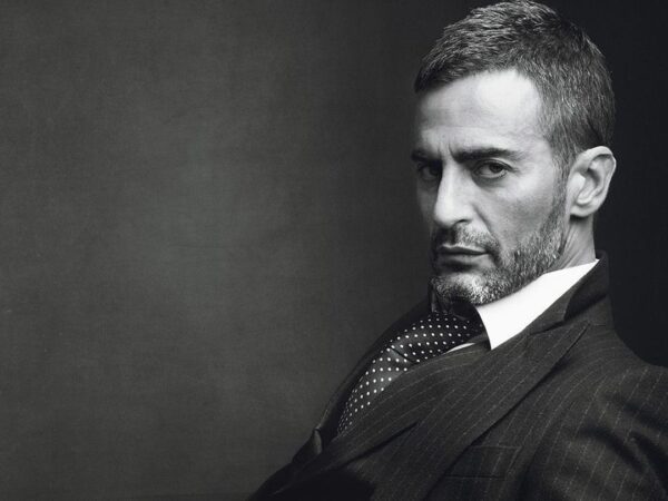 Νέα εποχή για τον Marc Jacobs: Η LVMH πουλά τον οίκο στη WHP Global