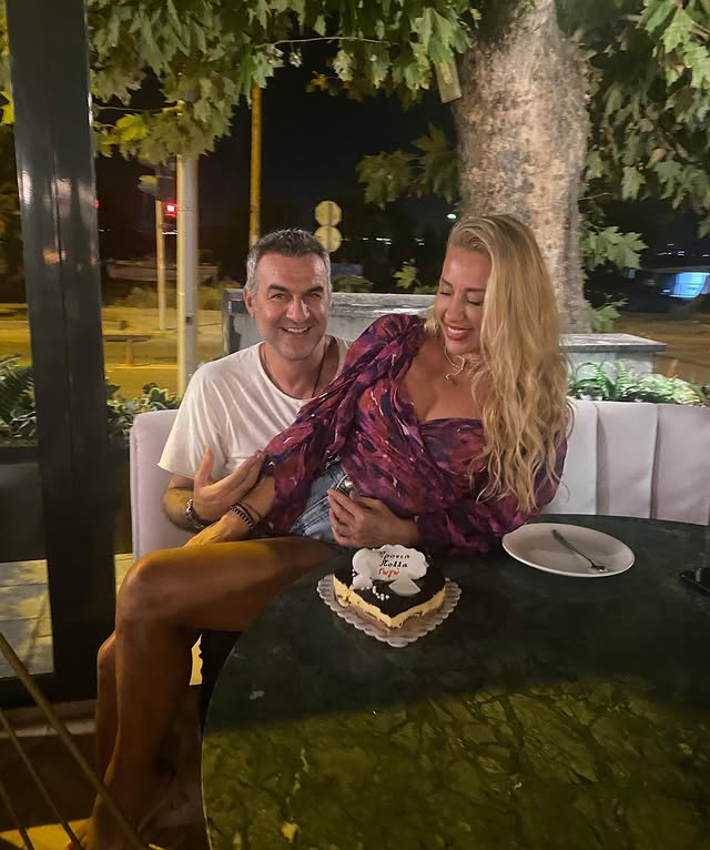 Το σπαρακτικό «αντίο» του Τραϊανού Δέλλα στη Γωγώ Μαστροκώστα