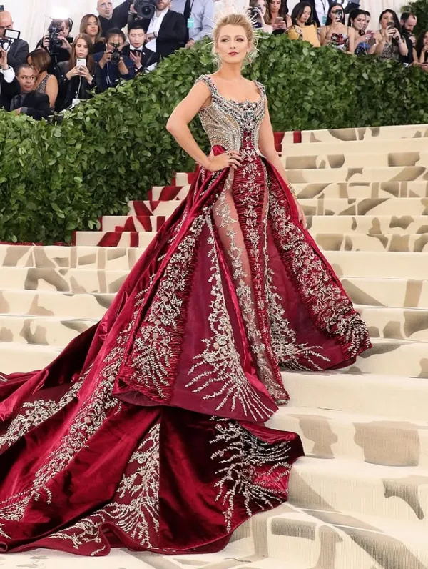 Επίσημο λογότυπο του Met Gala από τον λογαριασμό της διοργάνωσης στο Instagram.