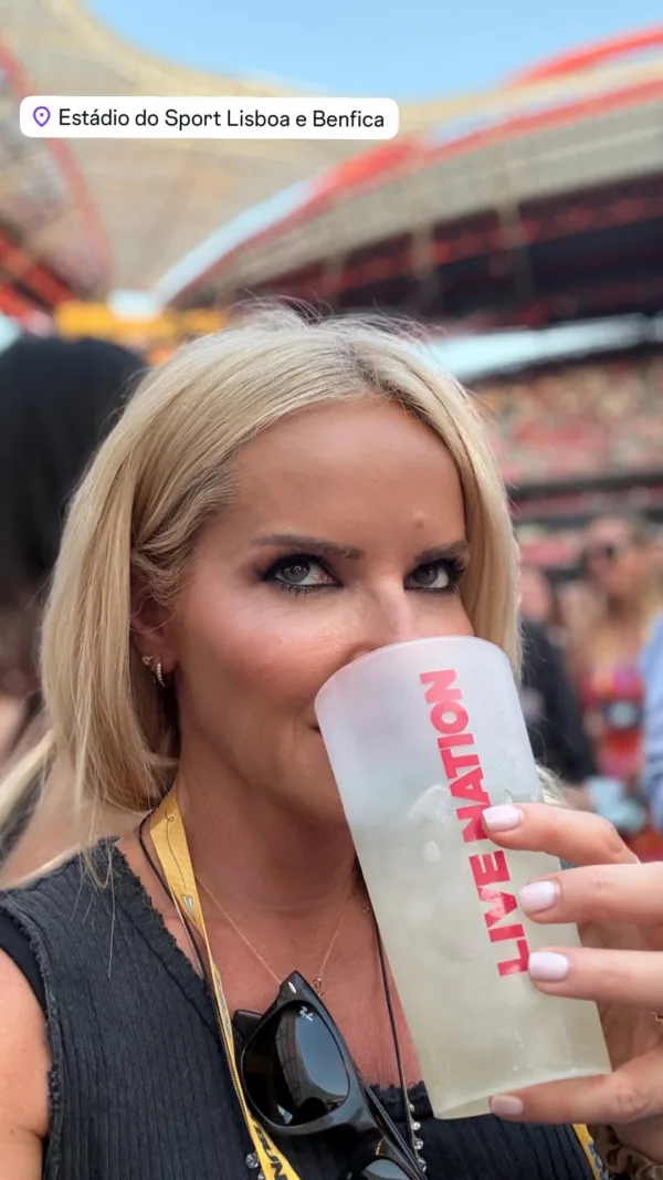 https://www.instagram.com/mariampekatwrou/