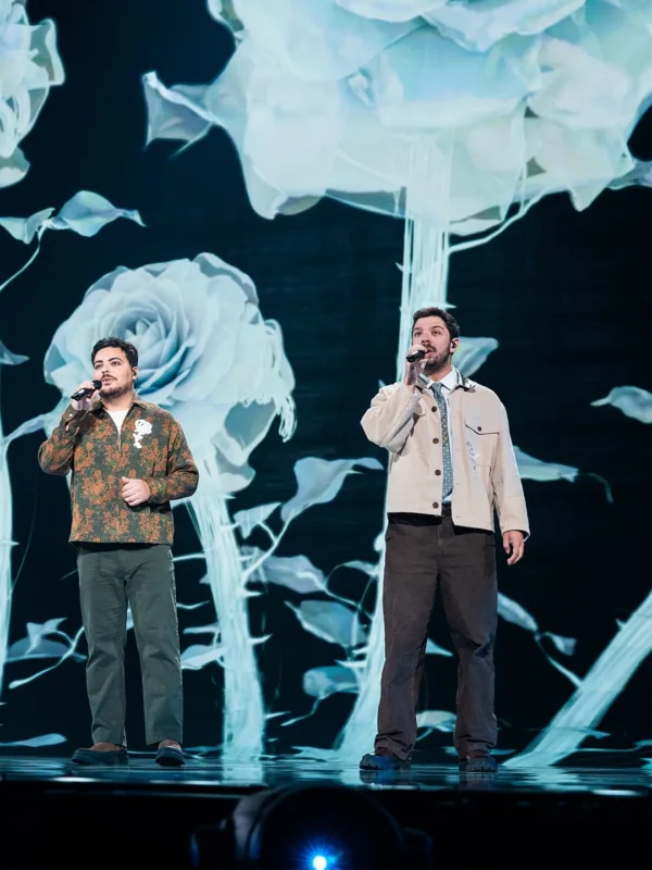 https://www.instagram.com/eurovision/