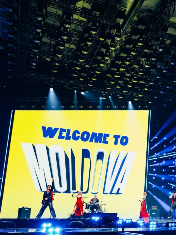 https://www.instagram.com/eurovision/