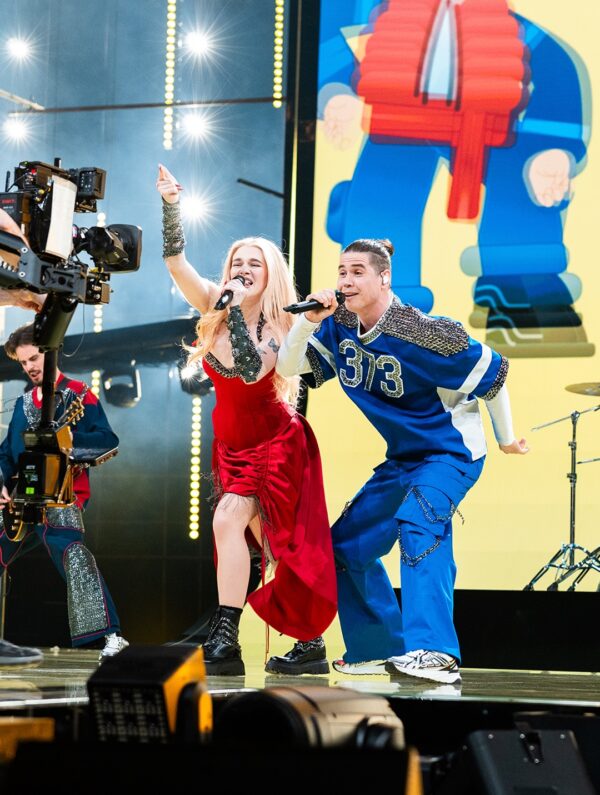 https://www.instagram.com/eurovision/