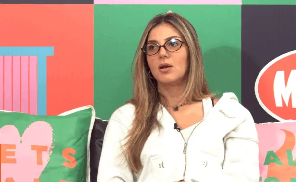 Η Αλεξία Λιναρδάκη σε συνέντευξη στο Talk του MAD.