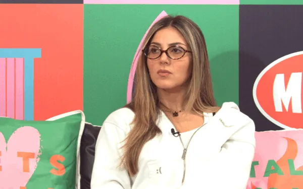 Η Αλεξία Λιναρδάκη στο Talk του MAD