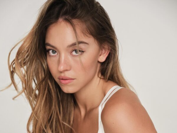 Sydney Sweeney: Το love story που έγινε viral για όλους τους λάθος λόγους