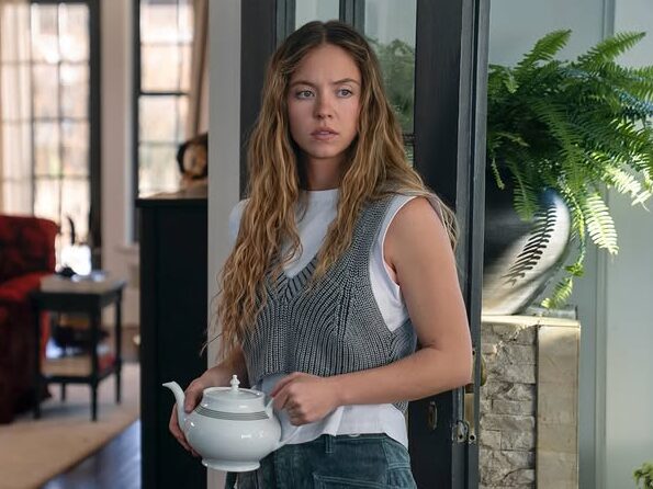 Το «The Housemaid» με τη Sydney Sweeney μεταφέρεται στο θέατρο