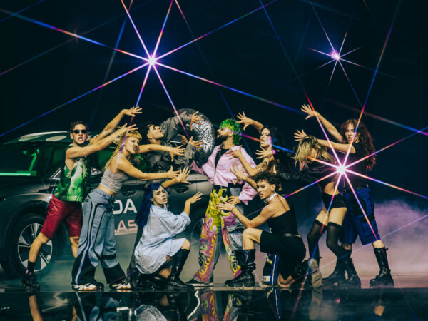 Ο Akylas «απογείωσε» τα MAD VMA 2026 από την ΔΕΗ με τα «Spasto» και «Akyla tequila»