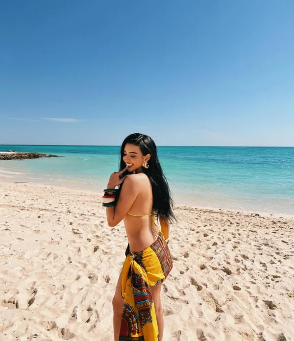 https://www.instagram.com/imanastasia_official/