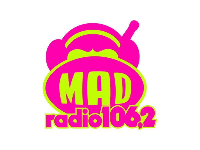 Το λογότυπο του Mad Radio 106.2 σε έντονο ροζ και λαχανί χρώμα