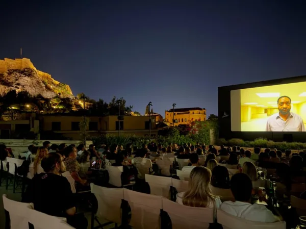 https://www.instagram.com/cineparis.athens
