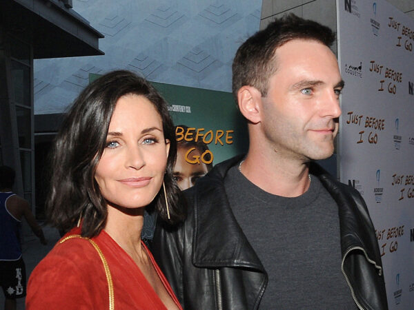 «Τίτλοι τέλους» για την Courteney Cox και τον Johnny McDaid μετά από 10 χρόνια σχέσης