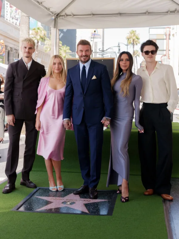 https://www.instagram.com/davidbeckham/
