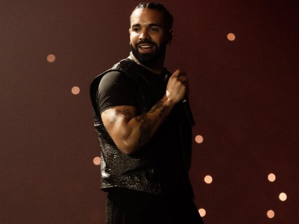Γιατί όλοι μιλούν για το νέο άρωμα «Cloudar» του Drake;